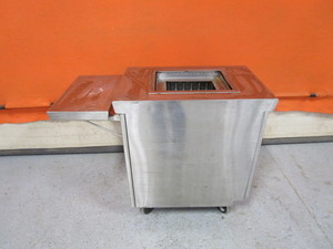 lot 11 image: Randell TrayPlate Dispenser 20x44x36