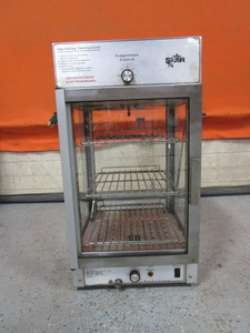 lot 13 image: Star WarmerHumidity Cabinet 15x15x29