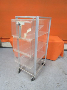 lot 35 image: Bread Storage BoxCart
