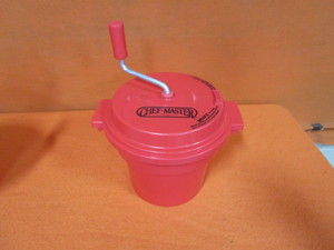 lot 75 image: Chef Master Salad Spinner