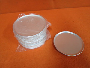 lot 115 image: (40) (New) Alum Pizza Pans 9