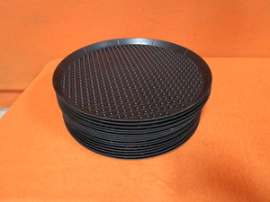 lot 122 image: (15) Pizza Trays 18