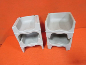 lot 144 image: (4) Booster Seats