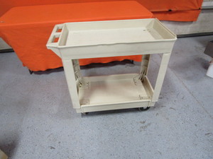 lot 43 image: Poly Cart 17x34x33