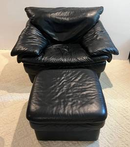 Oversized (REAL) Leather Chair With Ottoman d