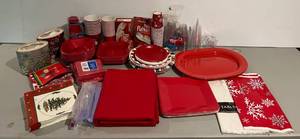 Group Of Christmas Plates, Cups And Napkins d
