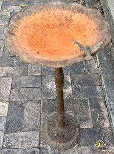 lot 129 image: Metal Birdbath