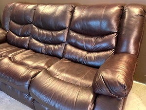 lot 63 image: Very Nice Faux Leather Sofa