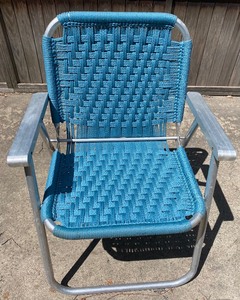 lot 156 image: Blue Folding Patio Chair