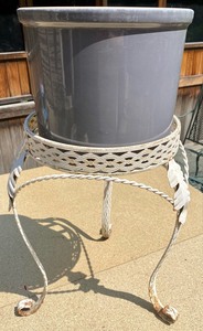 lot 113 image: Decorative Metal Plant Stand and Decorative Wire Basket