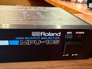 lot 191 image: Roland Midi-Output Selector Roland MPU -105