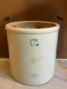 lot 4 image: Red Wing 12 Gallon Crock with Handles