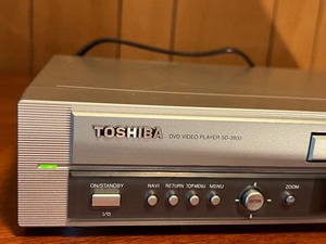 lot 85 image: Toshiba DVD Player- SD-3800