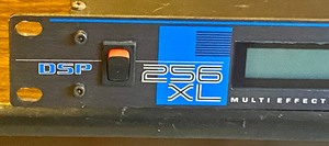 lot 210 image: DSP 256 XL Multi-Effects Processor