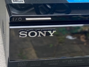 lot 91 image: Sony Blu-ray Disc Player BDP-5560