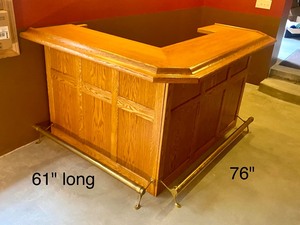 lot 202 image: Beautiful Home Bar with Brass Foot Rests