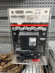 lot 5 image: New Oregon Charge-N-Hold 12 Volt Magnum