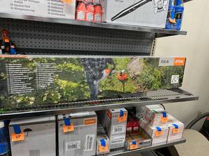 lot 75 image: New Stihl FSA45 Weed Trimmer