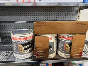 lot 79 image: 5 Gallons Exterior White Paint