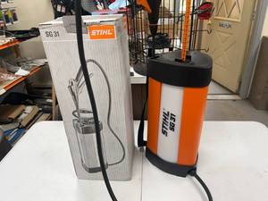 lot 84 image: New Stihl SG31 Sprayer
