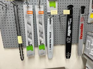 lot 160 image: Chain Saw Bars