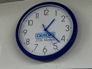 lot 170 image: Dixon Mowers Clock