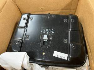 lot 179 image: New Riding Mower Seat