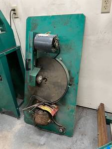 lot 190 image: Foley 18 Saw Polisher