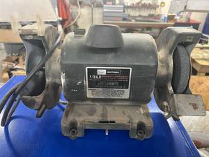 lot 208 image: Craftsman Bench Grinder