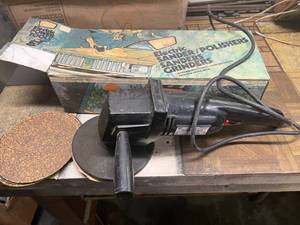 lot 218 image: 7 SanderPolisher