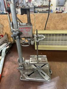 lot 226 image: Vintage Craftsman Drill Press