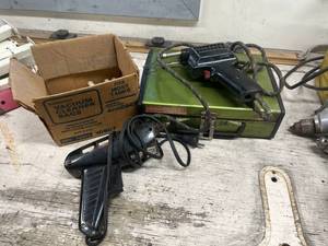 lot 234 image: Solder Gun & Glue Gun