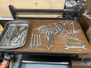 lot 273 image: Wrenches