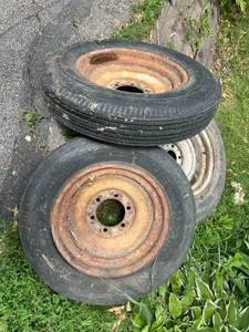 lot 312 image: Rims & Tires