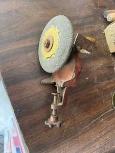 lot 326 image: Vintage Manual Grinder