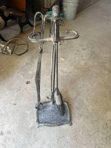 lot 392 image: Fireplace Tools