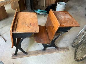 lot 395 image: Antique Childrens School Desk
