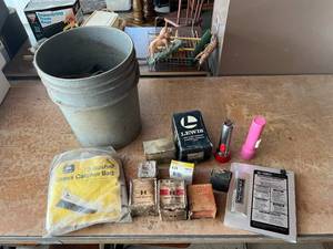 lot 400 image: Everything on Table