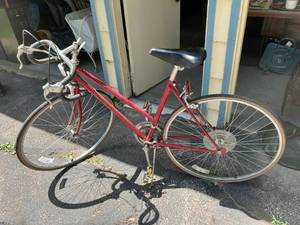 lot 414 image: Bicycle