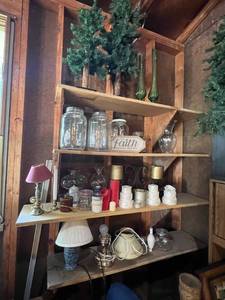 lot 427 image: Everything on Shelves