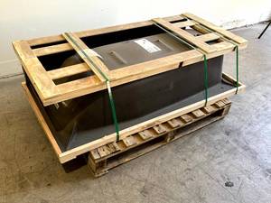 lot 64 image: Kohler Villager 60 in. Right-Hand Drain Rectangular Alcove Bathtub in White CAST IRON