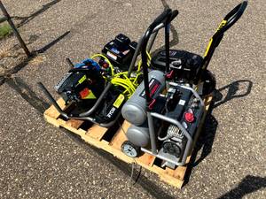lot 95 image: Lot of 3 Pressure washers and 1 Husky compressor for parts or repair