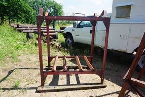 300 Gallon Fuel Tank With Metal Stand