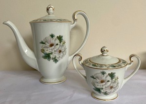 Lovely Vintage Noritake Tea Set