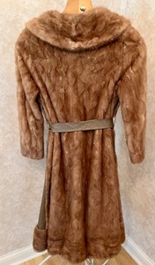 Gorgeous Vintage Jorges Furs Fur Coat & Matching Hat