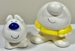 Universal Press Syndicate 1970 Ziggy & Dog Fuzz Salt & Pepper Shakers
