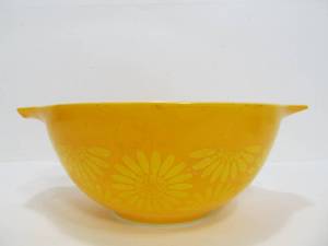 lot 41 image: Vintage PYREX Orange Glass Mixing Bowl