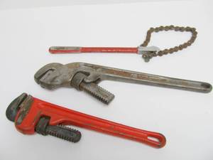 lot 91 image: Large Wrenches Tools etc