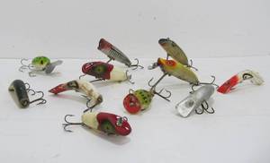 lot 131 image: Group of Vintage Wooden etc Fishing Lures