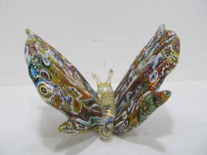 lot 236 image: Lovely Handmade Millefiori Art Glass Butterfly